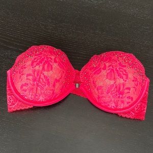 Victoria’s Secret bra